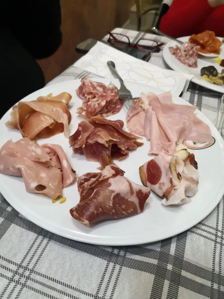 Menu_Pizzeria la Gola_Crotone_image_6