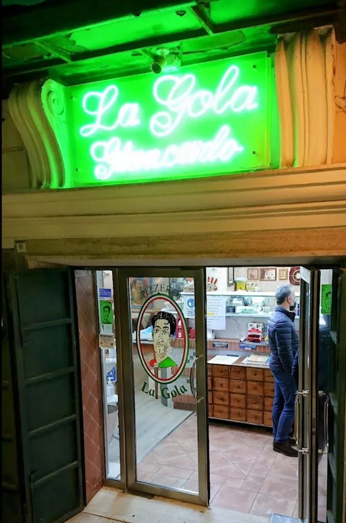 Pizzeria la Gola restaurant in Crotone