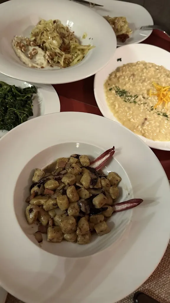 Kenneth Chan_Dolom'eats all'Aquila_Cortino_review