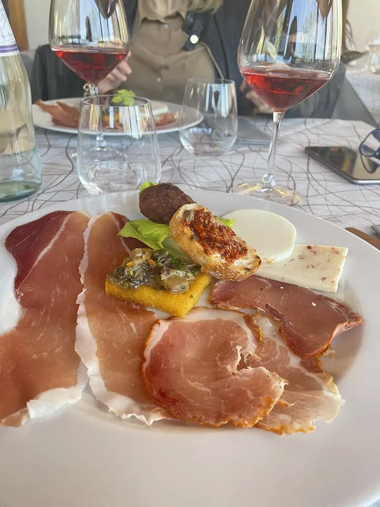 La Vecchia Quercia Torremezzo_Falconara Albanese_slider_image_2