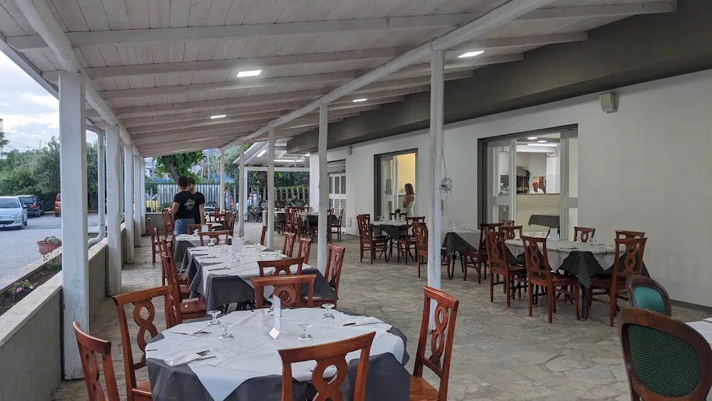 Parco Fabiano restaurant in Falconara Albanese