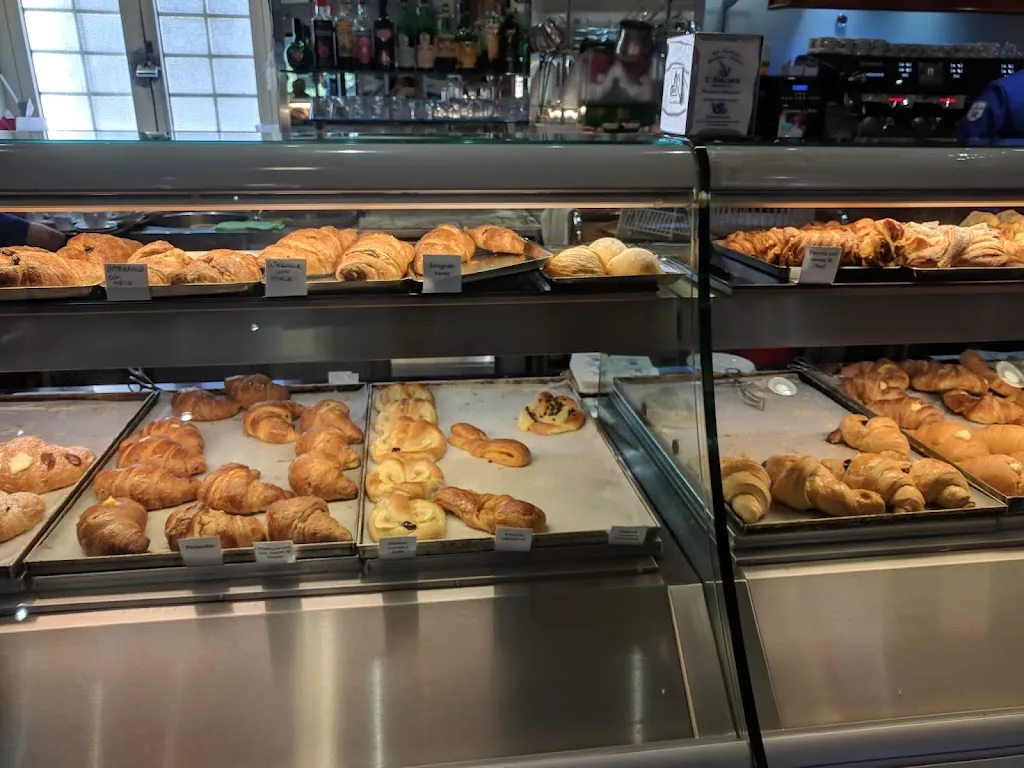 t blair_Solemar_Falconara Albanese_review