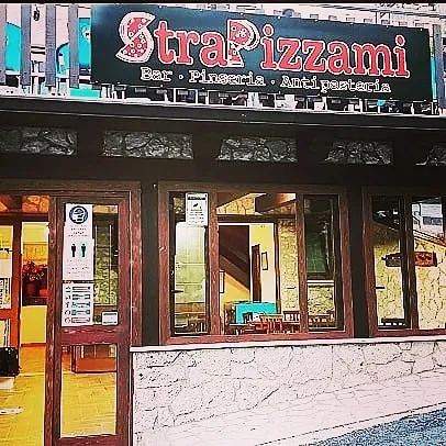 Strapizzami...bar.. Pizzeria...antipasteria.. restaurant in Falconara Albanese