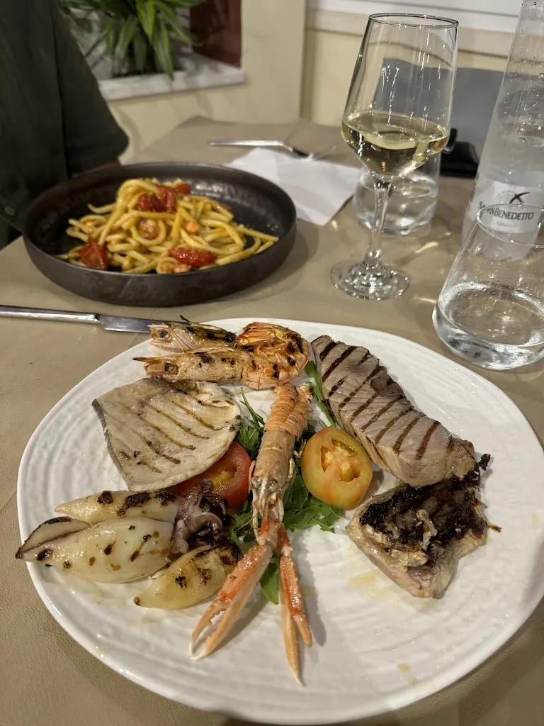 Greta Fuschetto_Ristorante Villa Garden_Drapia_review
