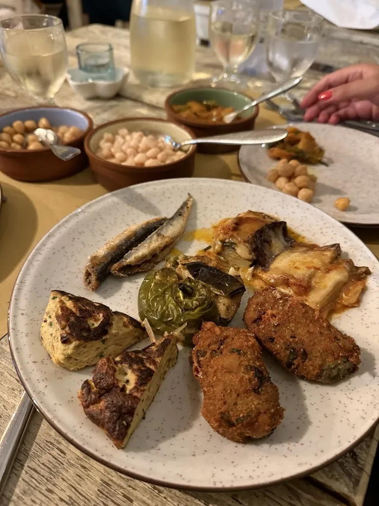 Genna Di Pinto_Le delizie du monaceu_Drapia_review