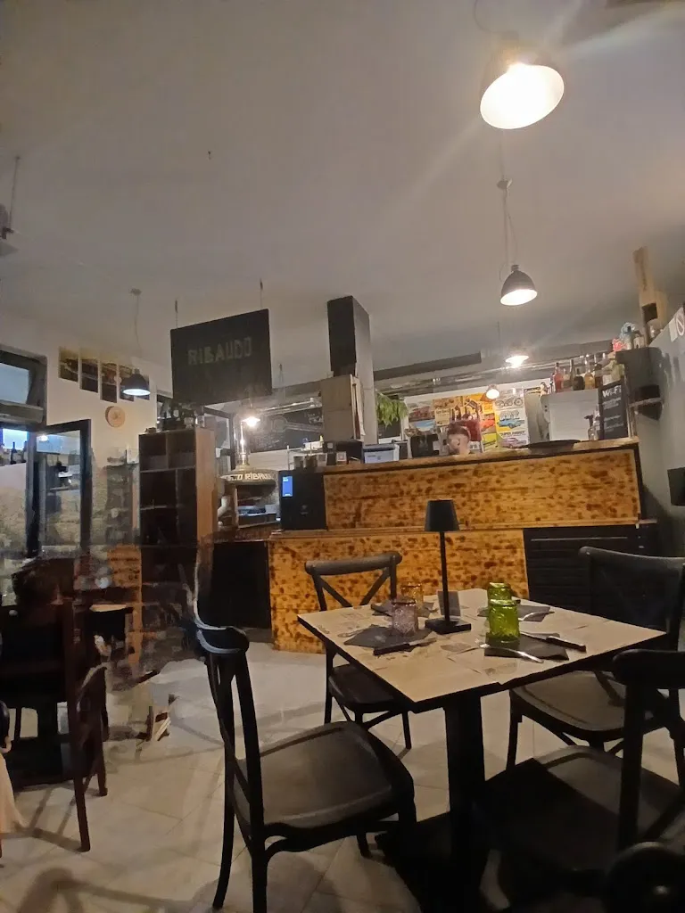 Da Ribaudo_Drapia_slider_image_3