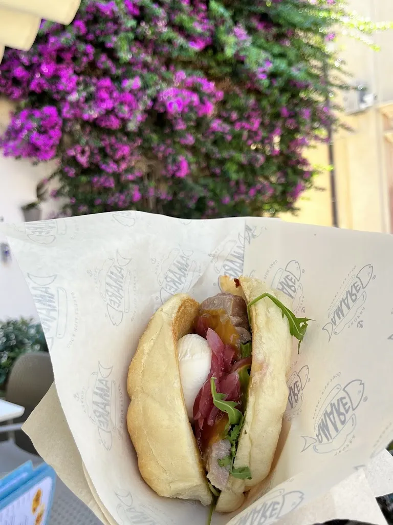 Anastasiia Kampanchenko_Damare Tropea Street Fish Food_Drapia_recensione