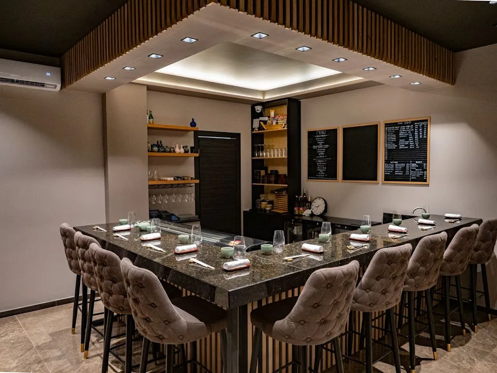 Waku Waku Omakase restaurant in Drapia