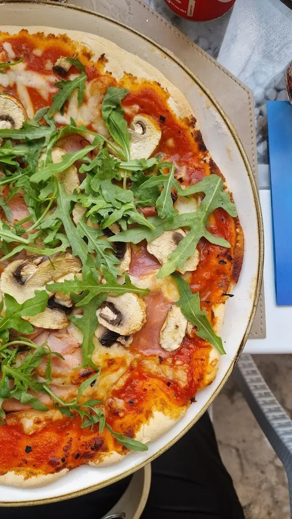 Celina Pintér_That's Amore | Ristorante Pizzeria Gourmet - Cucina Tipica Calabrese - Colazione Internazionale e Sapori Autentici_Drapia_recensione