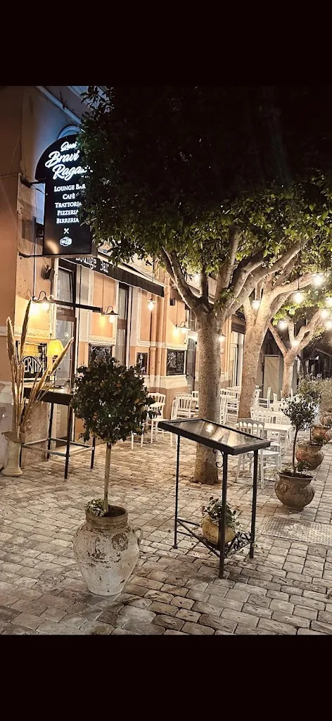 Quei Bravi Ragazzi_Drapia_slider_image_1