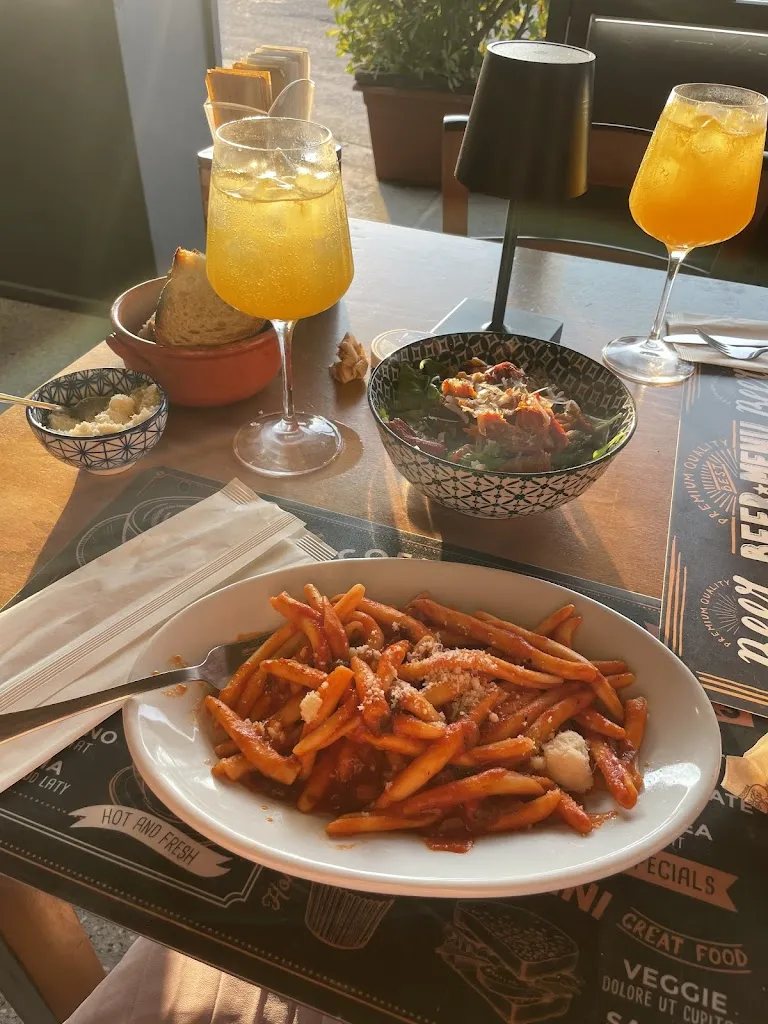 G Kiish_Bistrol Cafè - Caffetteria • Tavola Calda • Lounge Bar_Drapia_review