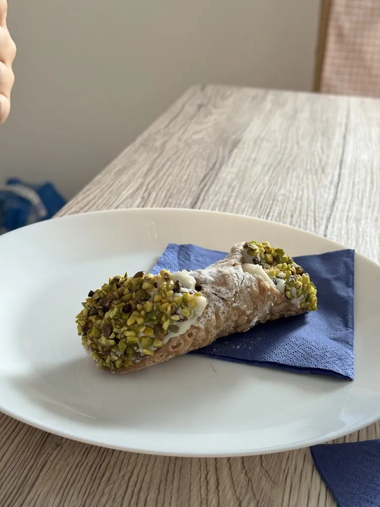 Giuseppe Fattore_Idylio Tropea_Drapia_recensione