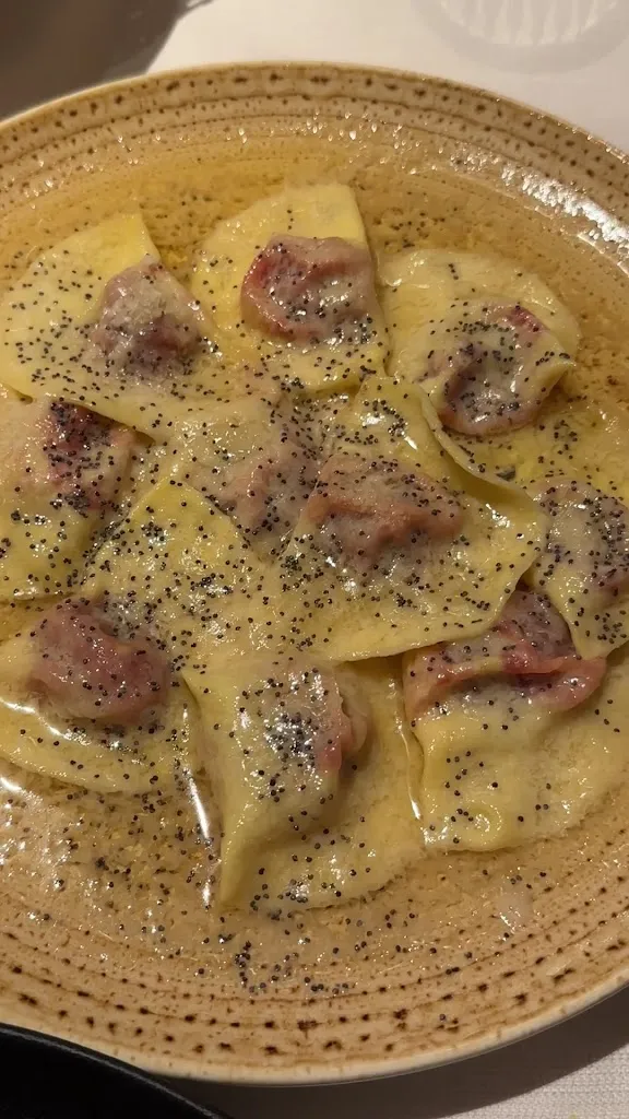 Restaurant Ra Stua_Cortino_slider_image_2