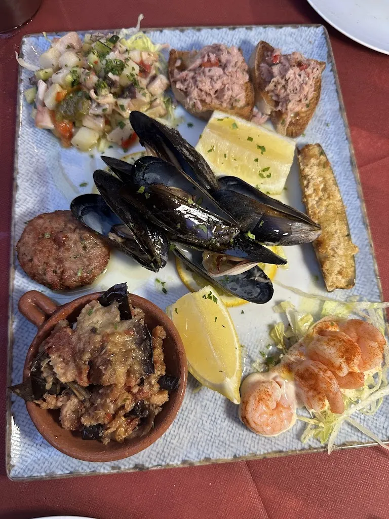 Suzanne van Dijk_ALBIN’S RESTAURANT_Drapia_recensione