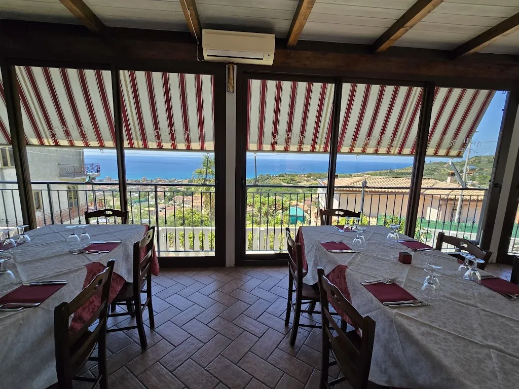 Trattoria Bellavista Falerna Marina_Falerna_slider_image_1