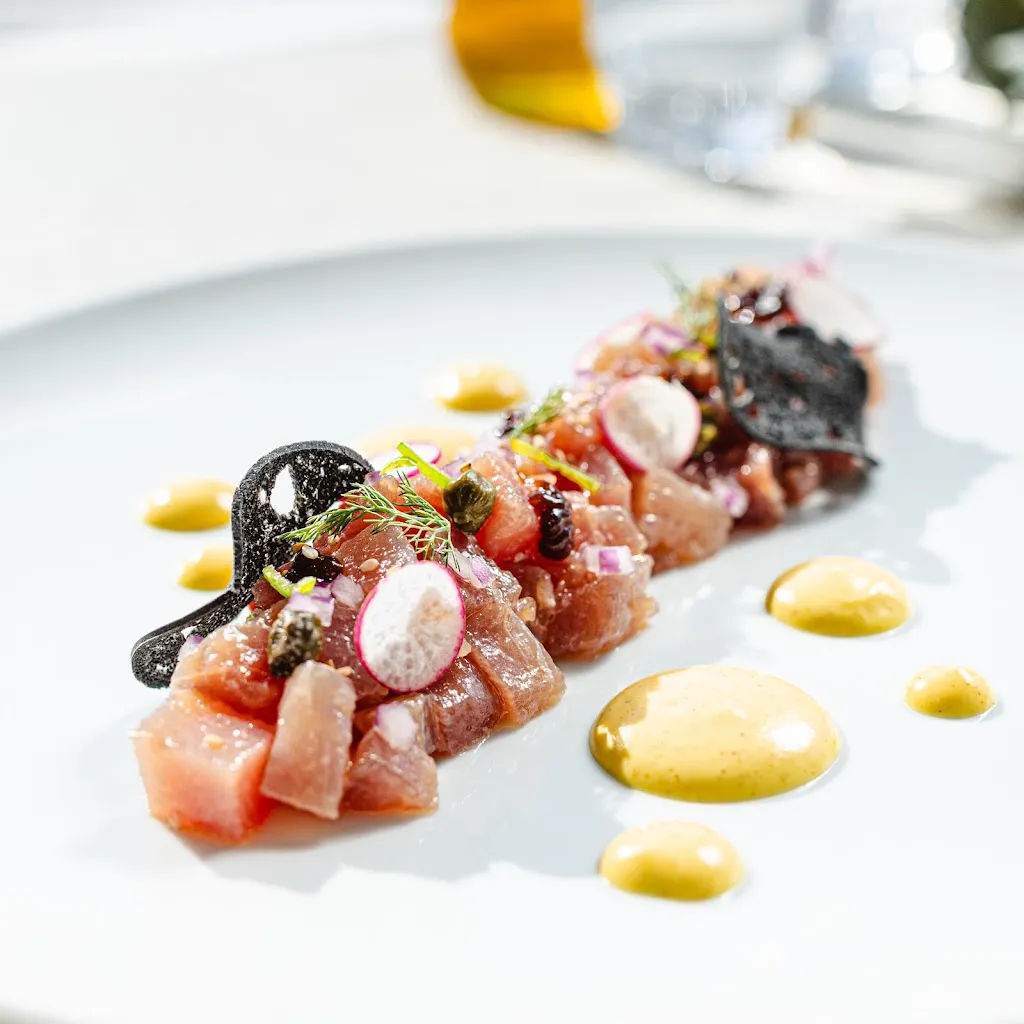 RIVA Restaurant & Lounge Bar_Falerna_slider_image_3