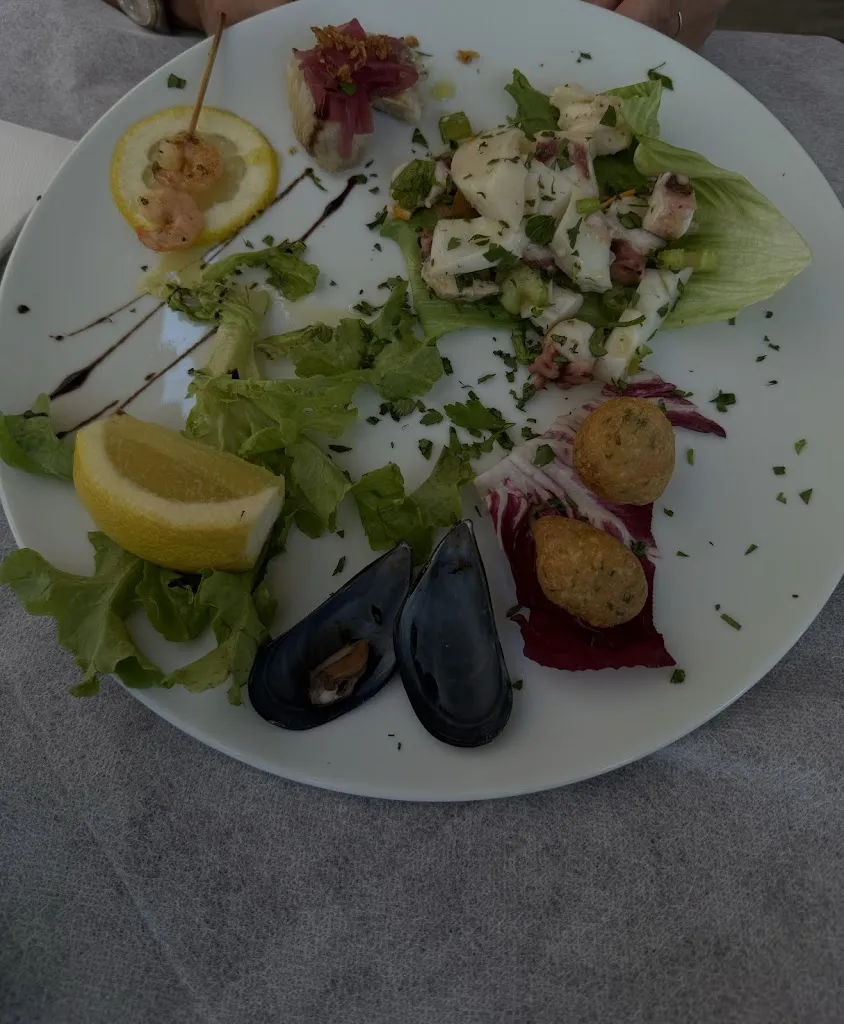 Menu_Paradise beach_Falerna_image_8