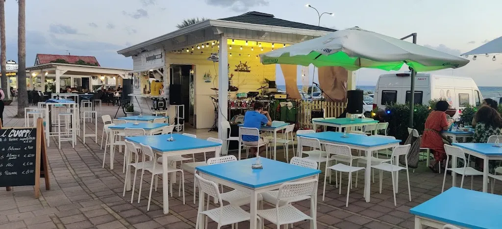 Il Brigante a mare Bistrot restaurant in Falerna