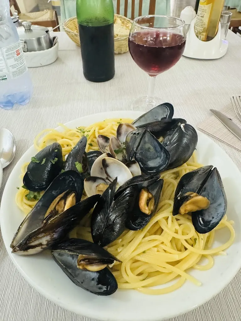 Hotel Ristorante Canada_Falerna_slider_image_3