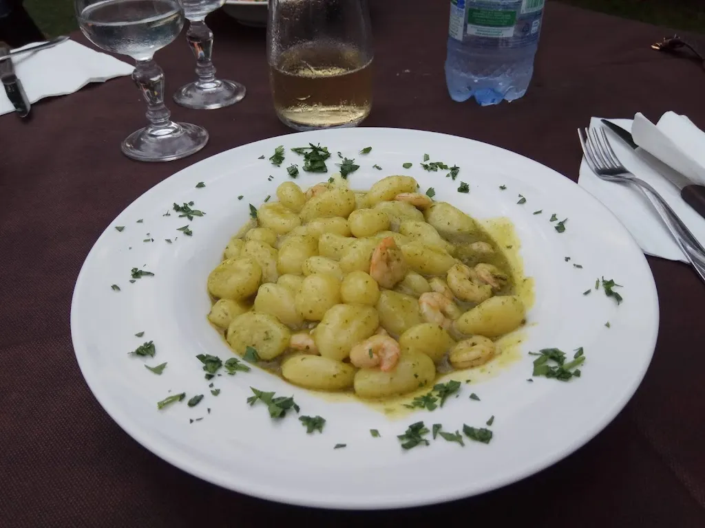 Anna Rybár_Ristorante pizzeria Charly 2_Falerna_review