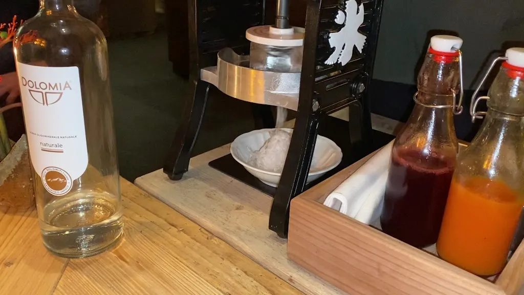 Bob Greig_Baita Piè Tofana_Cortino_review