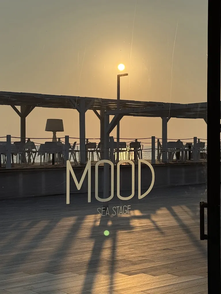 Mario Radente_Mood Sea Stage_Falerna_review