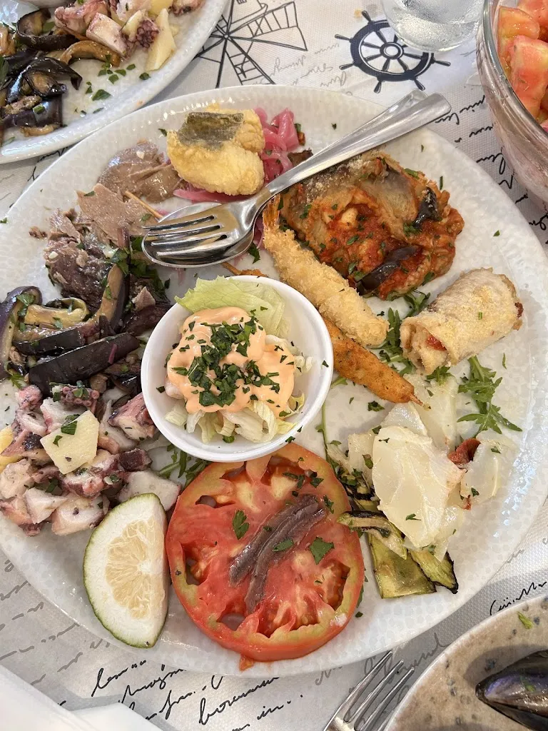 Marevivo La Pescheria Bistrot di Mare_Falerna_slider_image_3