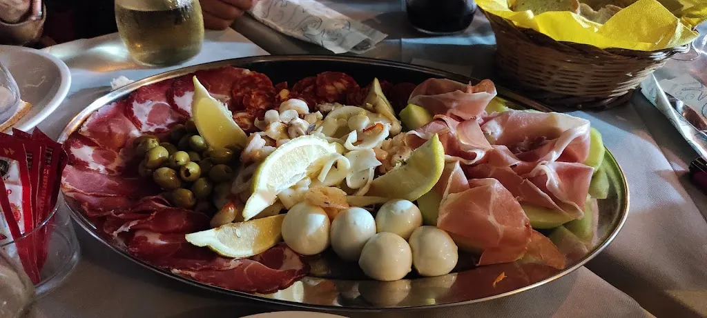 L'Operetta_Feroleto della Chiesa_slider_image_1