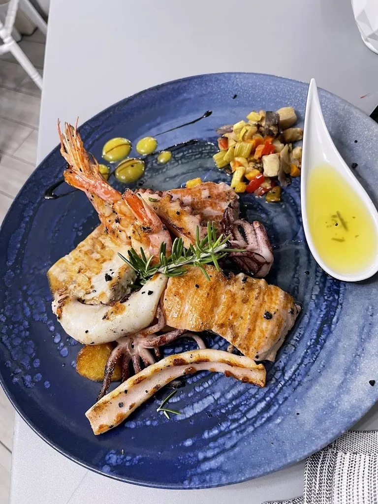 Catena Restaurant_Filandari_slider_image_2