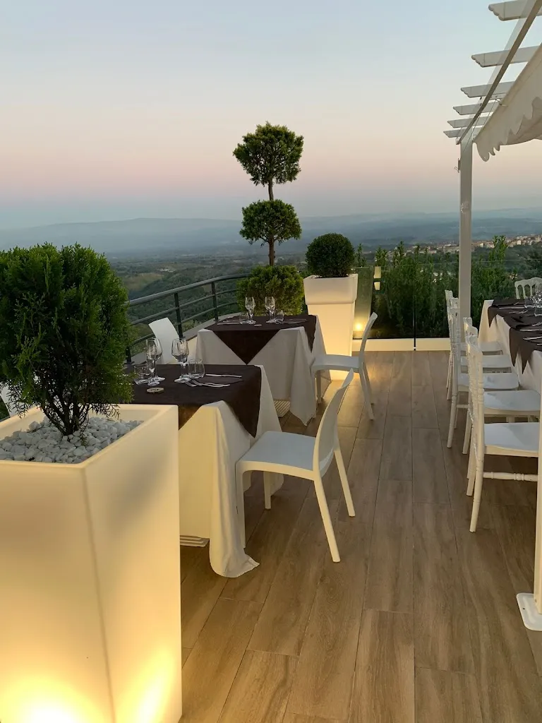 Bellavista Restaurant and Rooms restaurant in Filandari