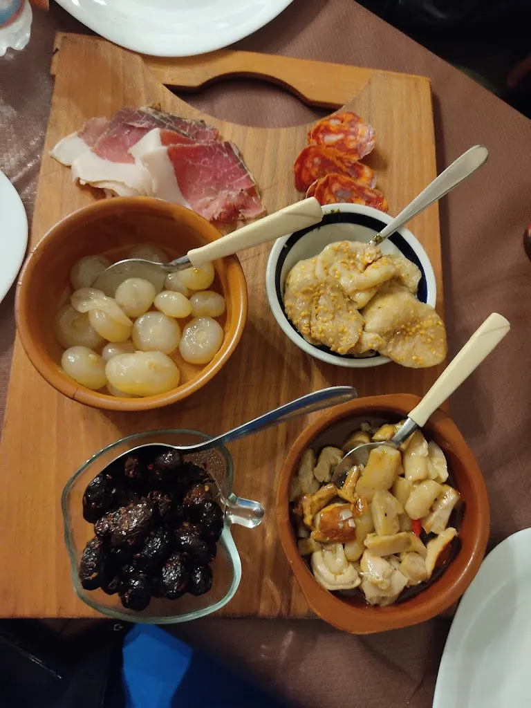 pina sorrentino_EL Costa Bar_Feroleto Antico_review