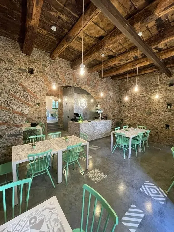 Paninoteca del Pomo restaurant in Feroleto Antico