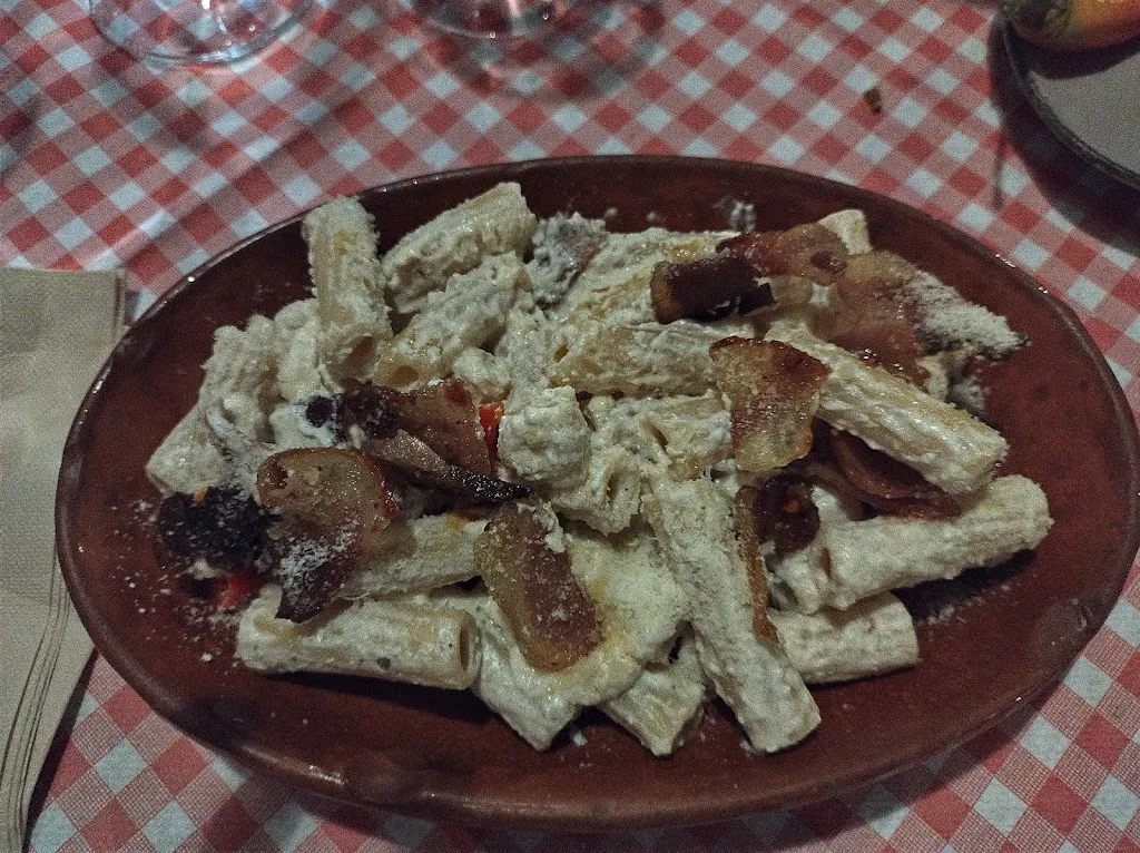 Umberto_Trattoria Tutti 'Ccà_Feroleto Antico_review