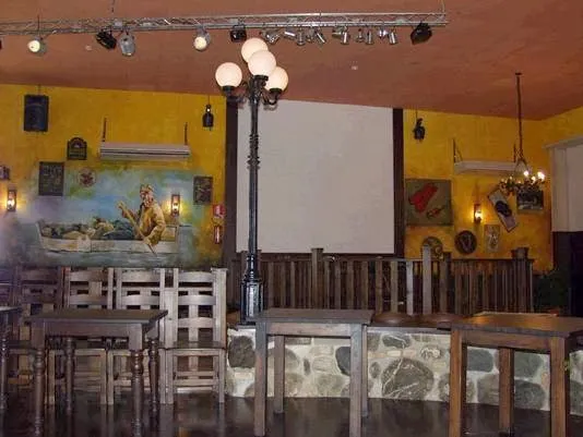 SAMART restaurant in Feroleto Antico