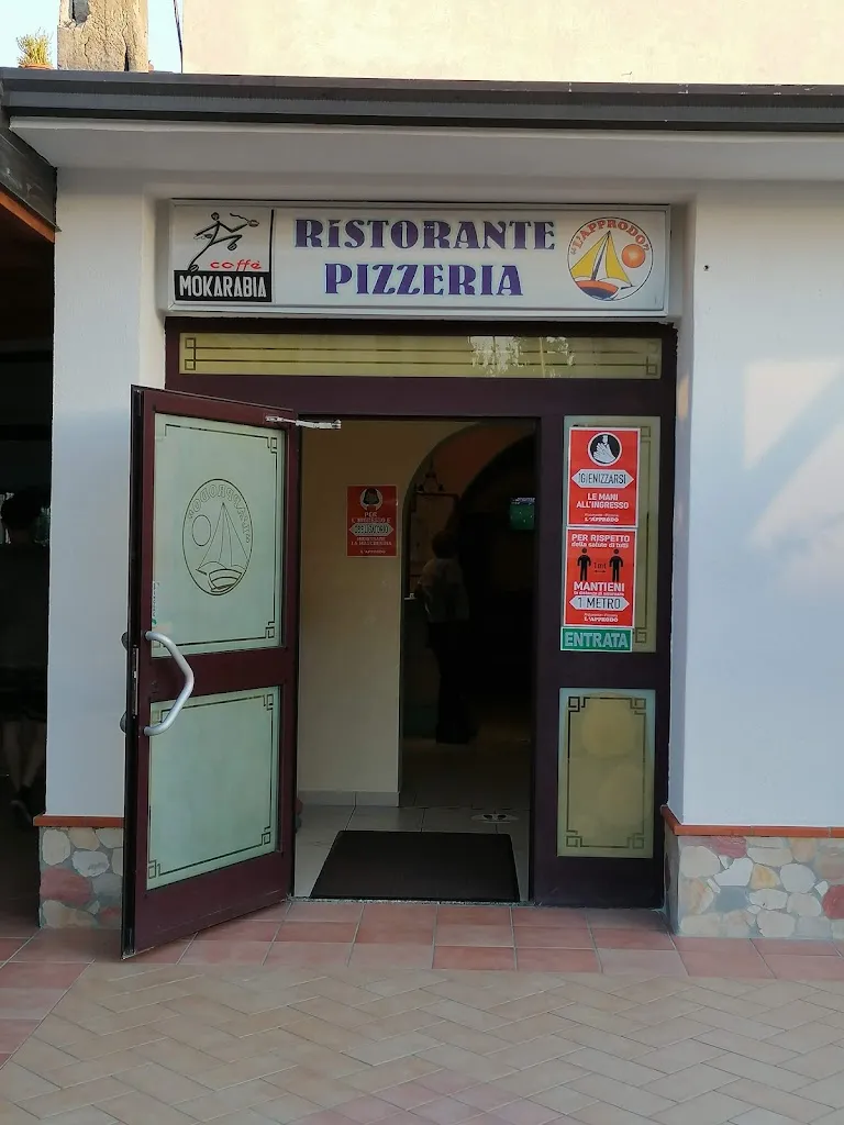 L'approdo restaurant in Fiumefreddo Bruzio