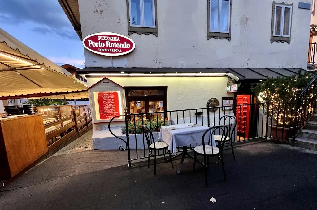 Pizzeria Porto Rotondo cortina restaurant in Cortino