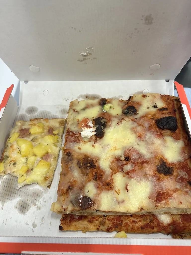 gagandeep singh_Alice Pizza_Fiumara_review