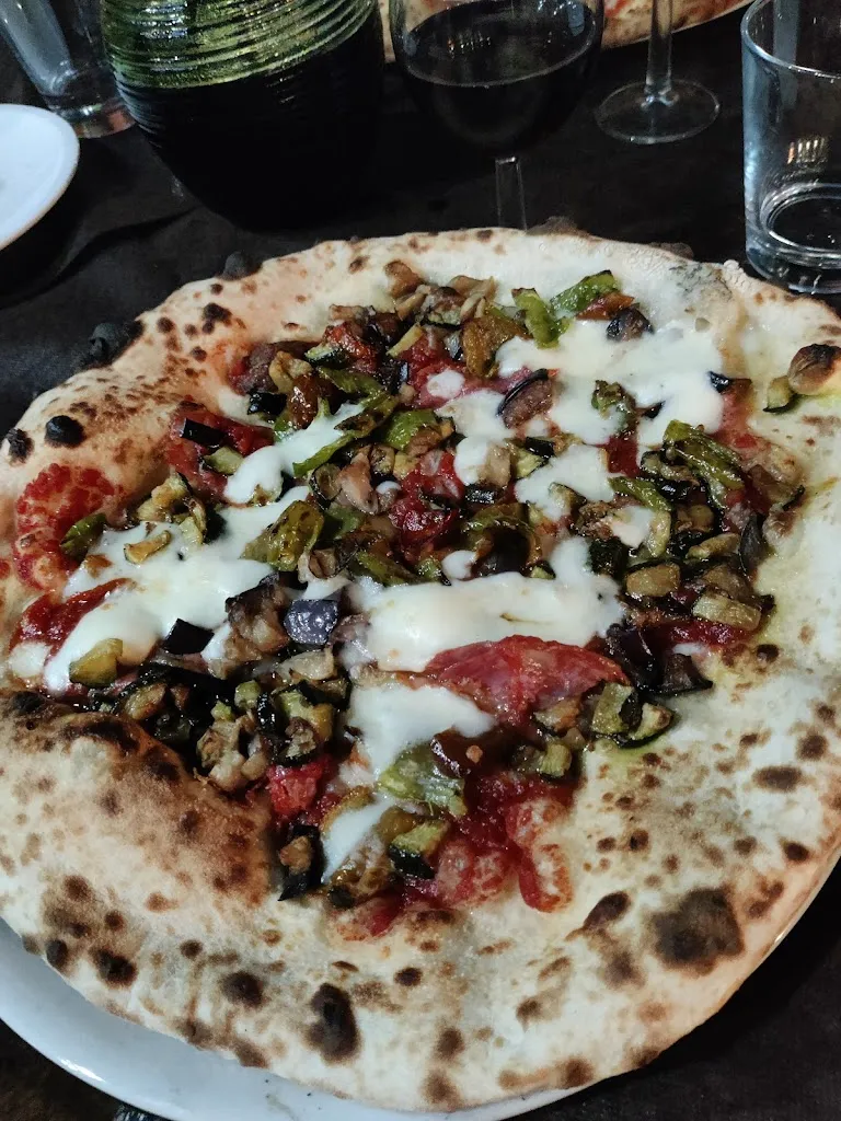 Annelie Sch_Fiumara - Ristorante - Pizzeria - Garden Bar_Fiumara_recensione