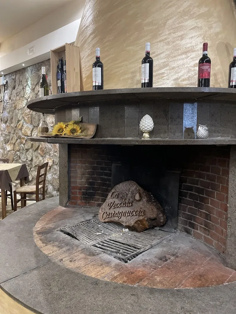 La vecchia Castagnuccia restaurant in Fossato Serralta