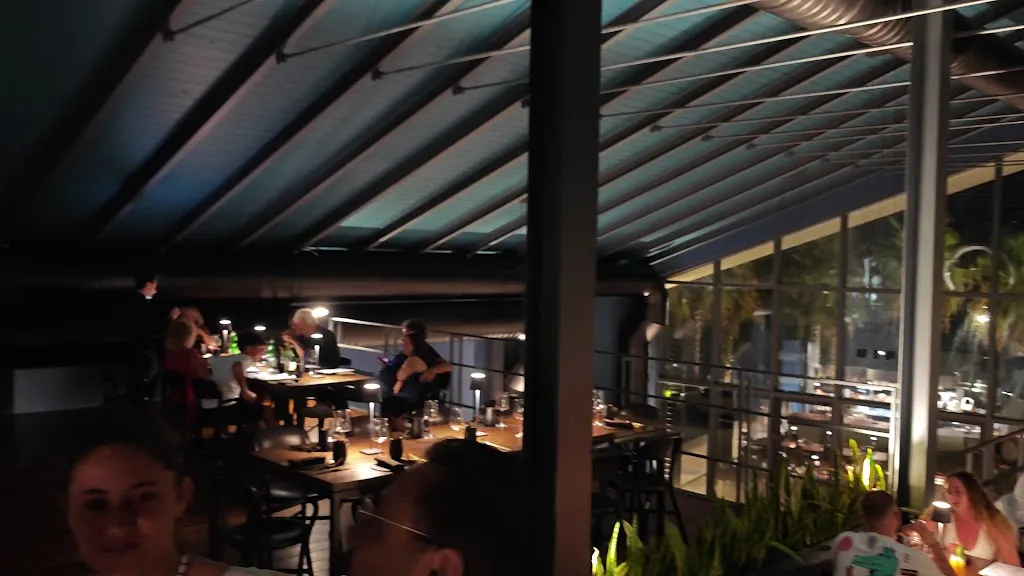 Hangar Lounge Restaurant_Francavilla Angitola_slider_image_2