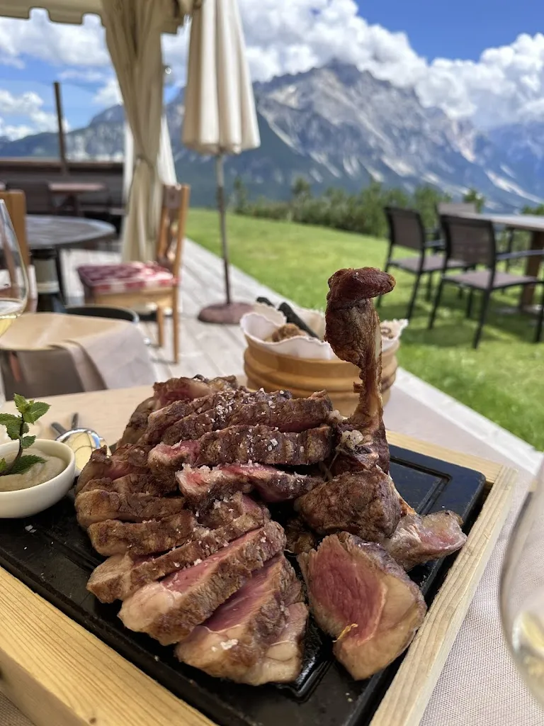 El Camineto_Cortino_slider_image_3