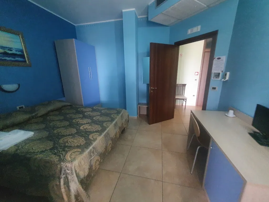 Simon Grech_Agriturismo La Funicolare_Francavilla Marittima_review