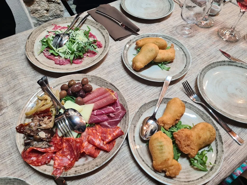 Menu_Pizzeria Ristorante Galatos di Smeraldi Vincenzo...Amstel beer_Gagliato_image_5