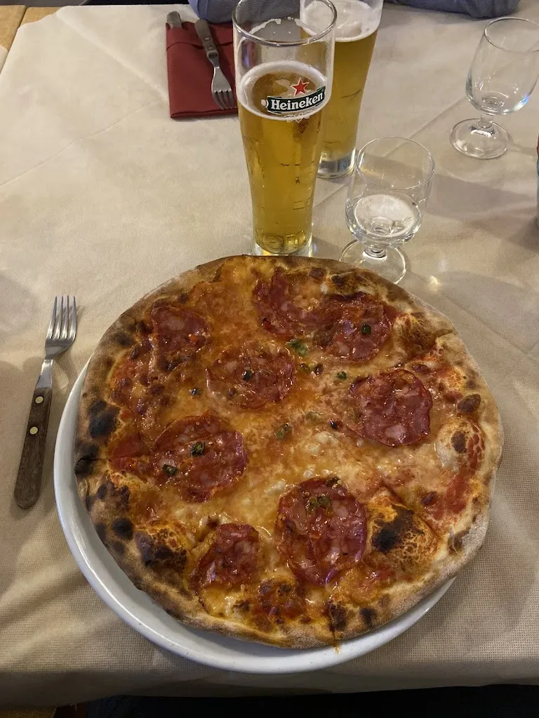 Pizzeria Ristorante Galatos di Smeraldi Vincenzo...Amstel beer_Gagliato_slider_image_2