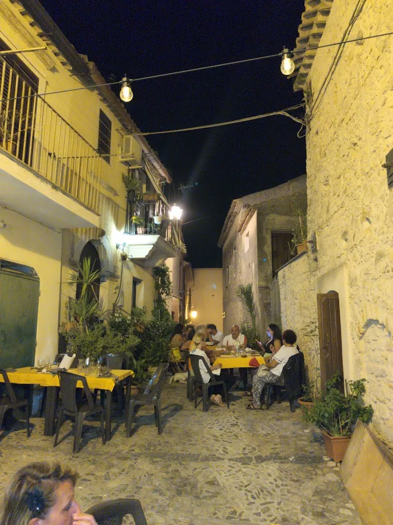 Filippo Previtali_Trattoria 