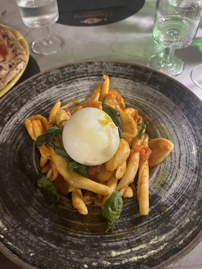 Hannah Condit_IL PESCATORE Ristorante Pizzeria B&b_Gasperina_recensione