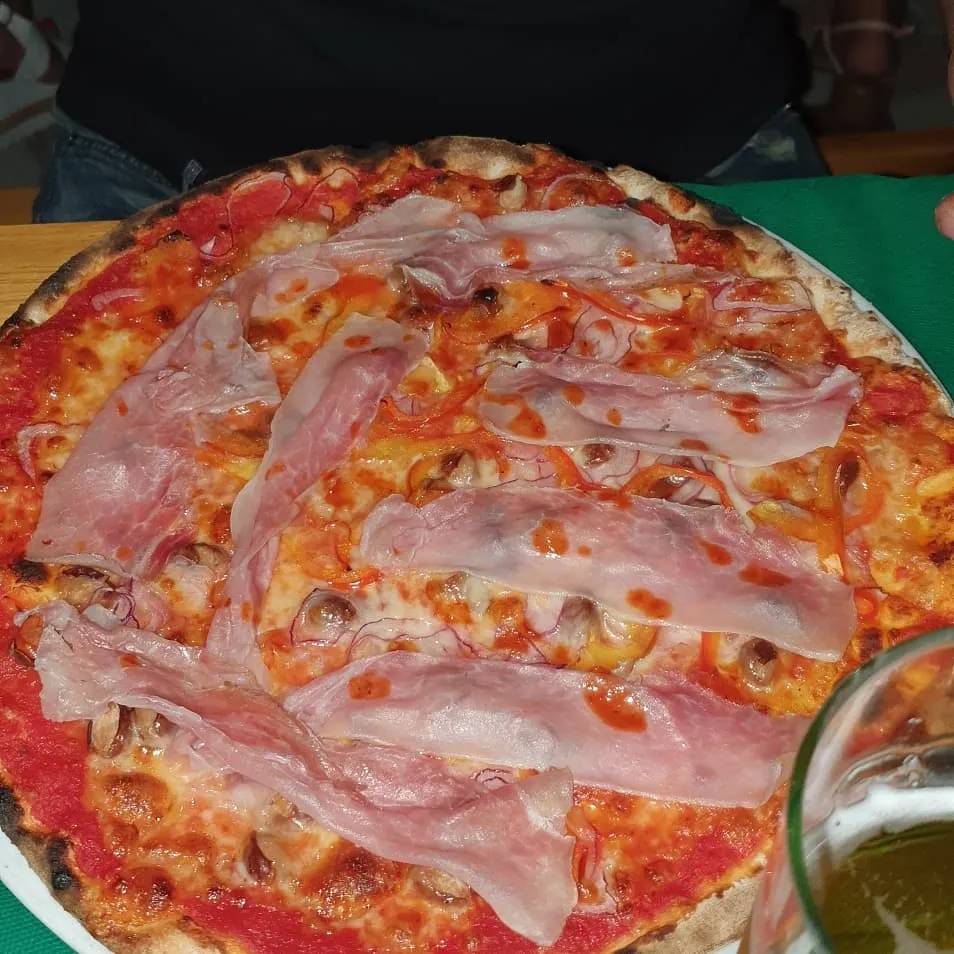 Giuseppe Vadala_La Taverna di Speedy_Gasperina_review
