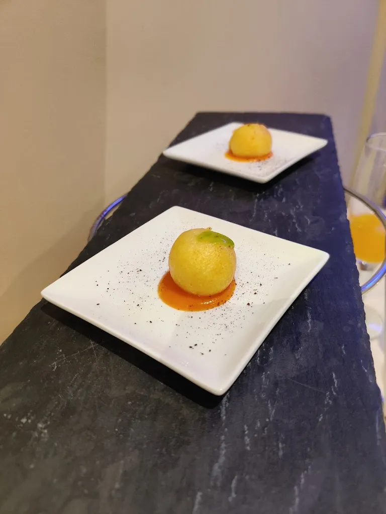 Manu_Castello Degli Dei_Giffone_review