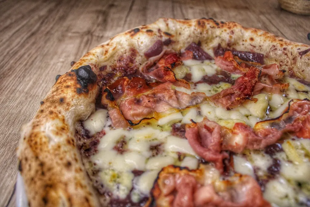 Pizzeria Anema & Core_Fuscaldo_slider_image_3
