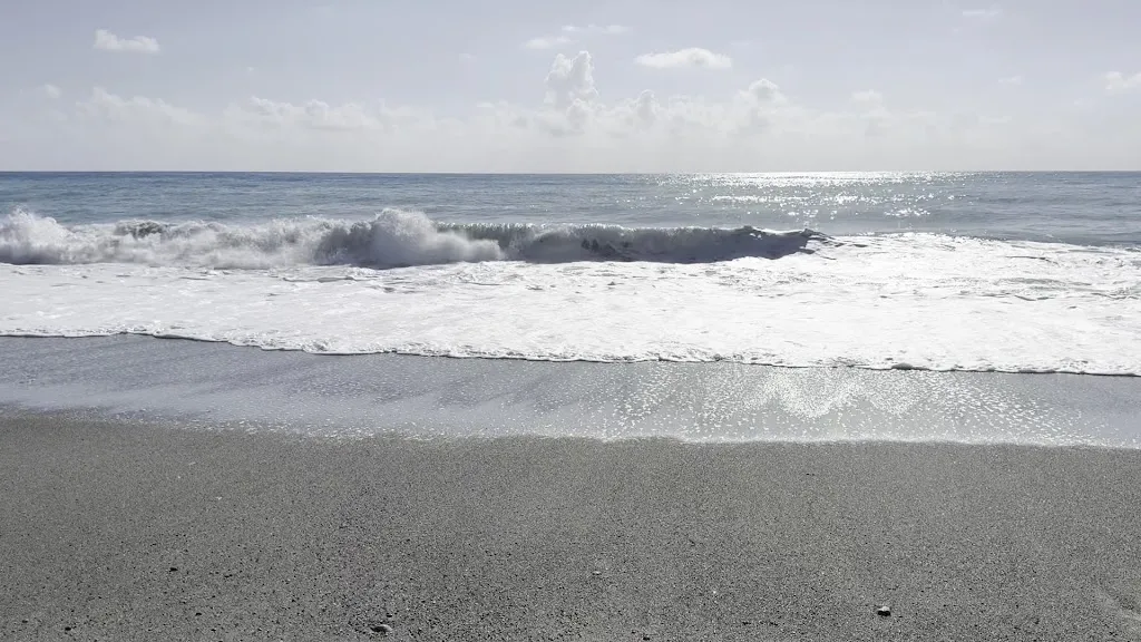 Josef Vak_Lido Solero Beach_Fuscaldo_review